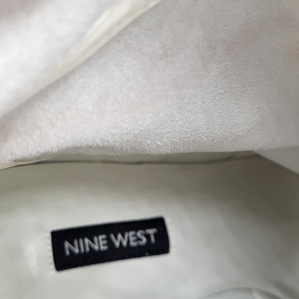 Nine West TIRZAH White Leather Pointed Toe Dress Boots SZ 8.5 - Picture 12 of 13